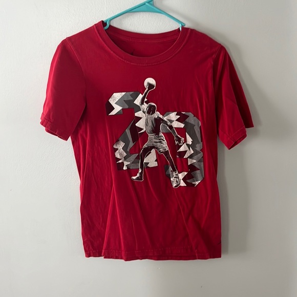 Red Jordan T-shirt - Picture 1 of 2